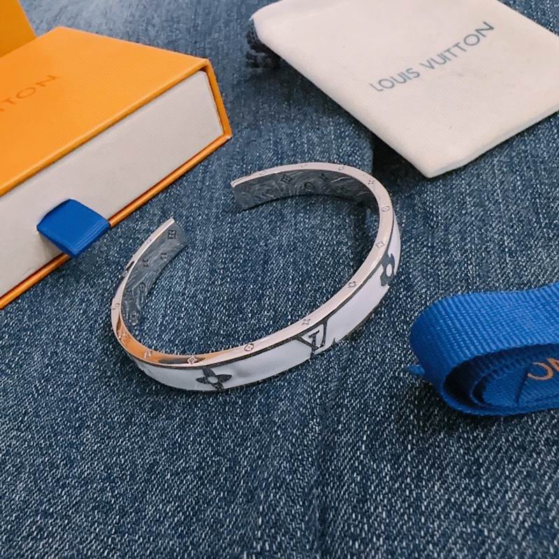 LV Bracelet 03lyr268